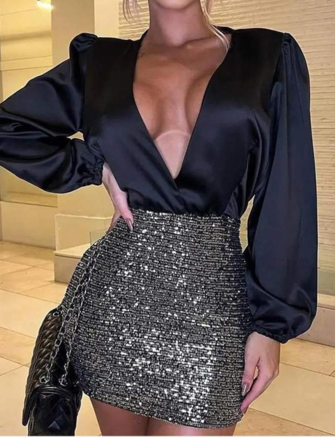 Contrast Sequin Puff Sleeve Slit Back Party Dress